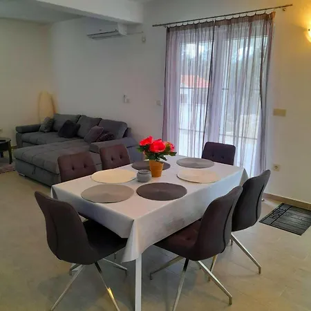 Forest Relax * Rab Town