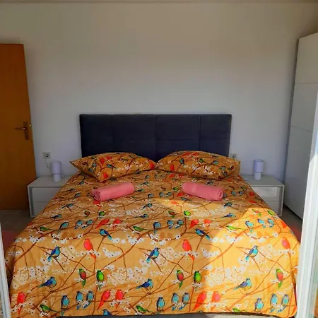 Forest Relax Ferienhaus Rab Town