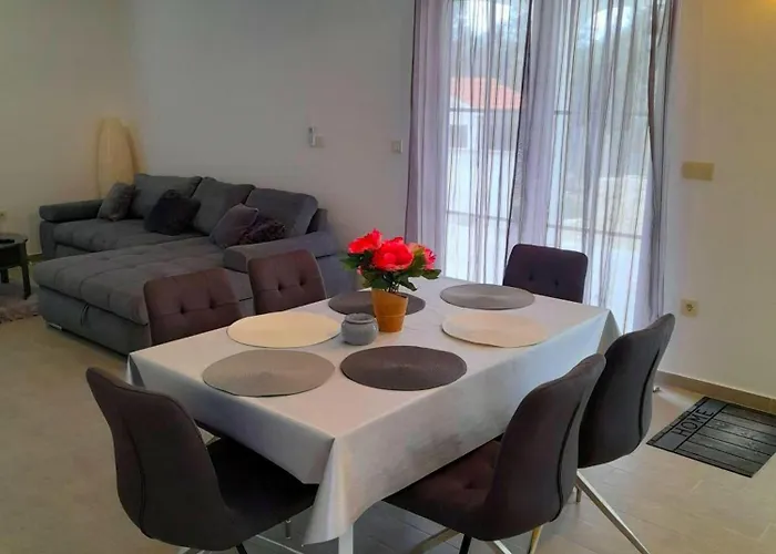 Forest Relax * Rab Town